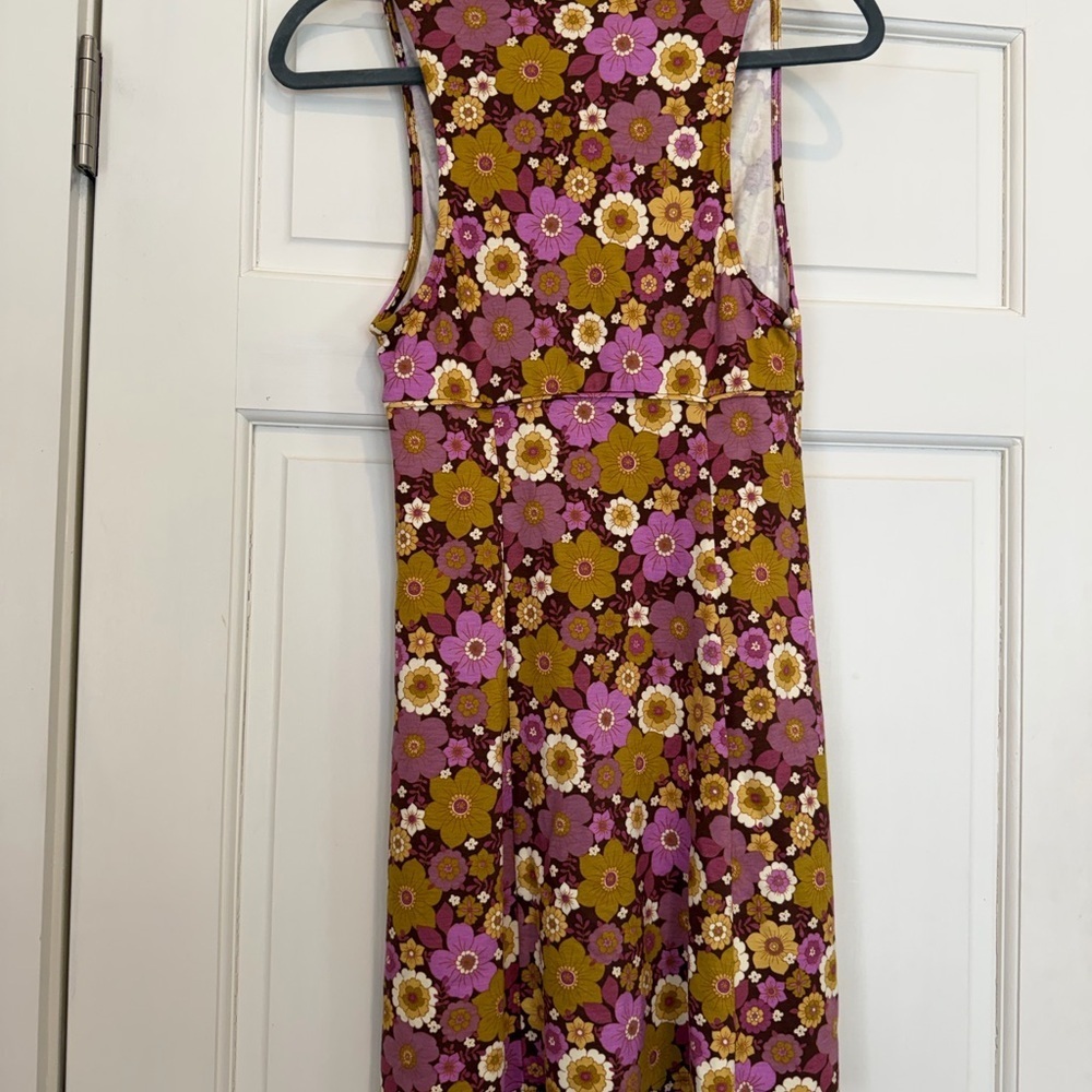 Urban Outfitters Sleeveless Floral Mini Dress in Olive Green and Plum 70s NWT - Picture 5 of 5